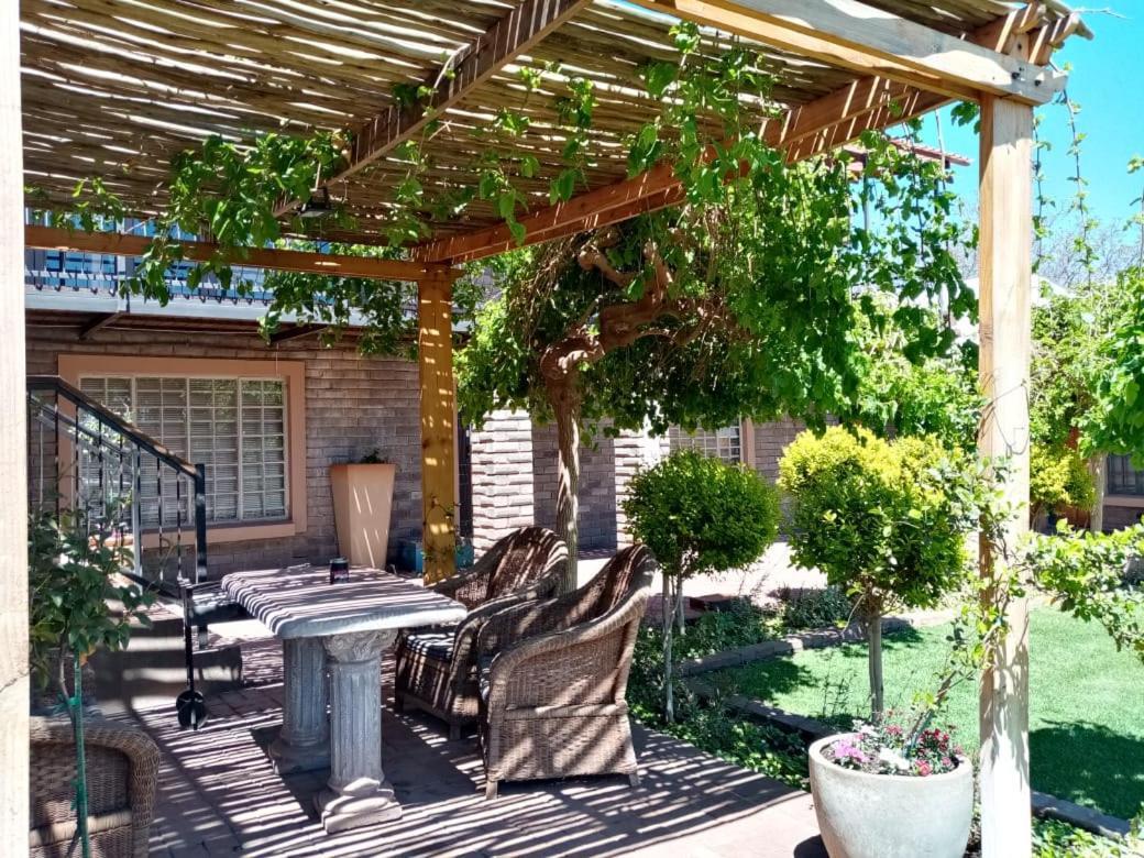 Wisteria Lane Guesthouse Postmasburg Luaran gambar