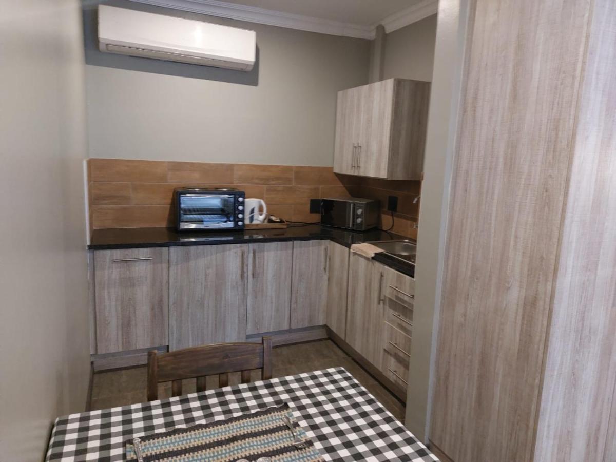 Wisteria Lane Guesthouse Postmasburg Luaran gambar