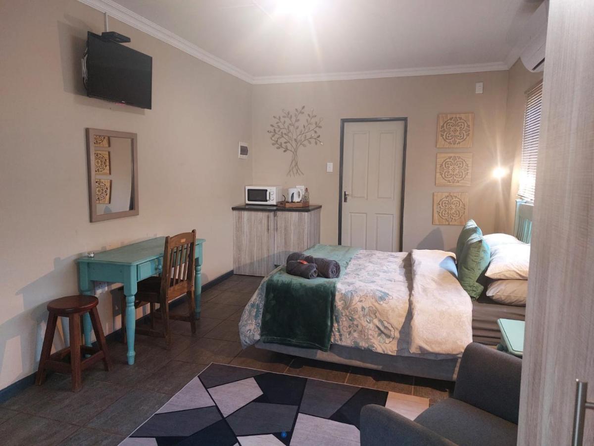 Wisteria Lane Guesthouse Postmasburg Luaran gambar