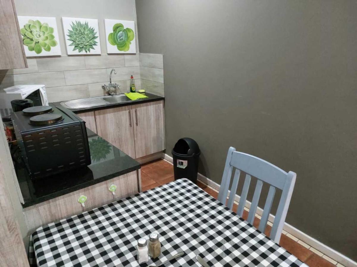 Wisteria Lane Guesthouse Postmasburg Luaran gambar