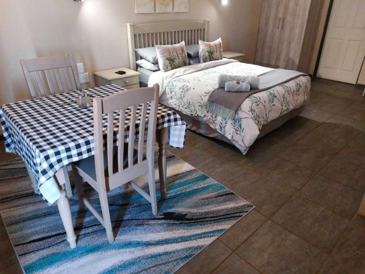 Wisteria Lane Guesthouse Postmasburg Luaran gambar
